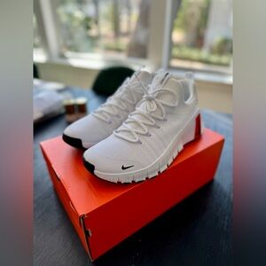 Nike Free Metcon 6 (NIB)